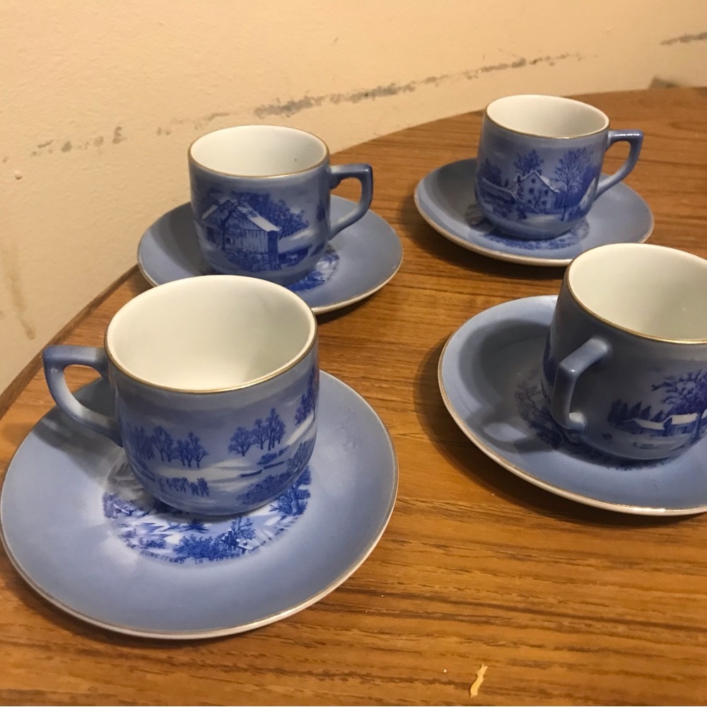 Coffee cups - Picture 3 of 5